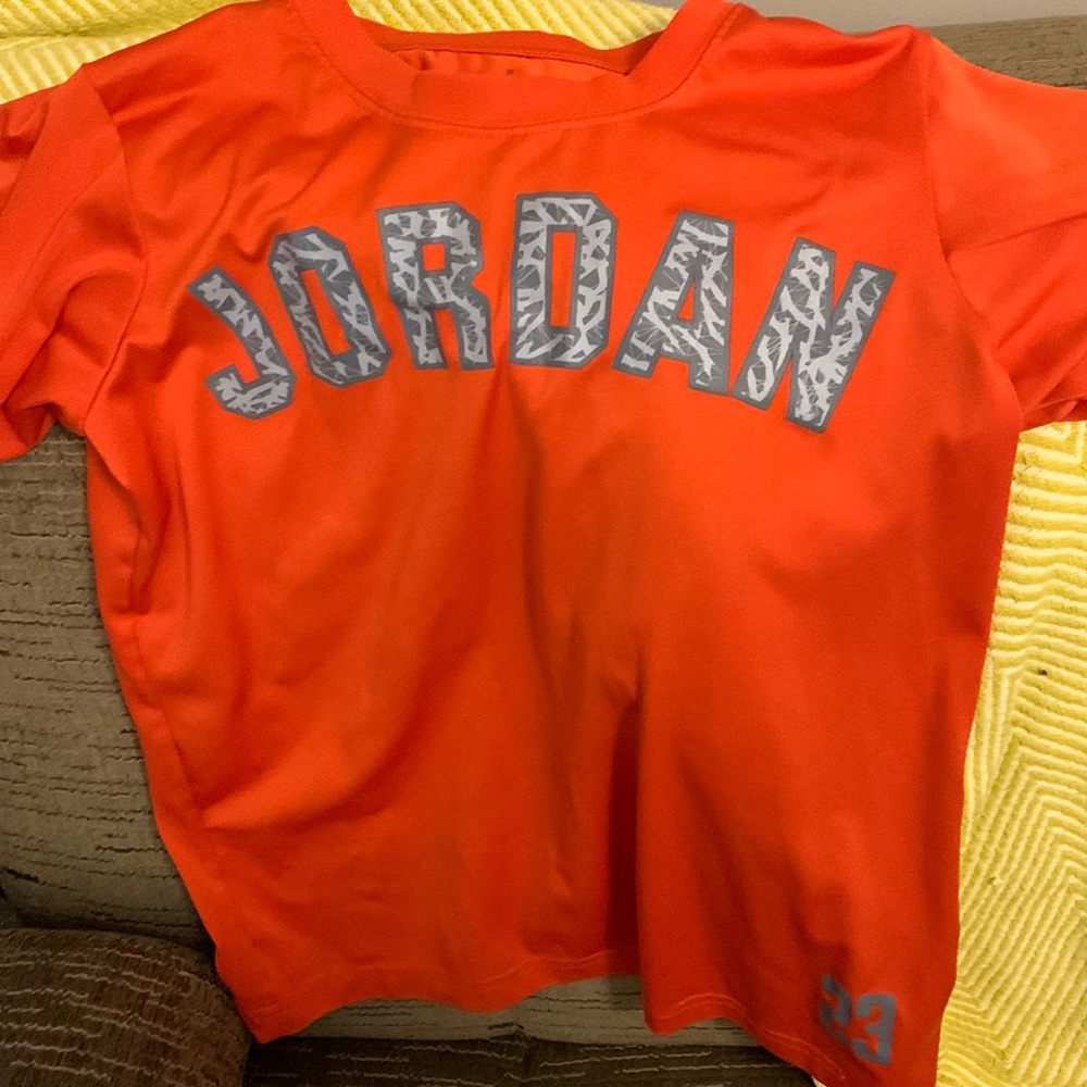 Nike dri fit 23 Jordan boys size medium